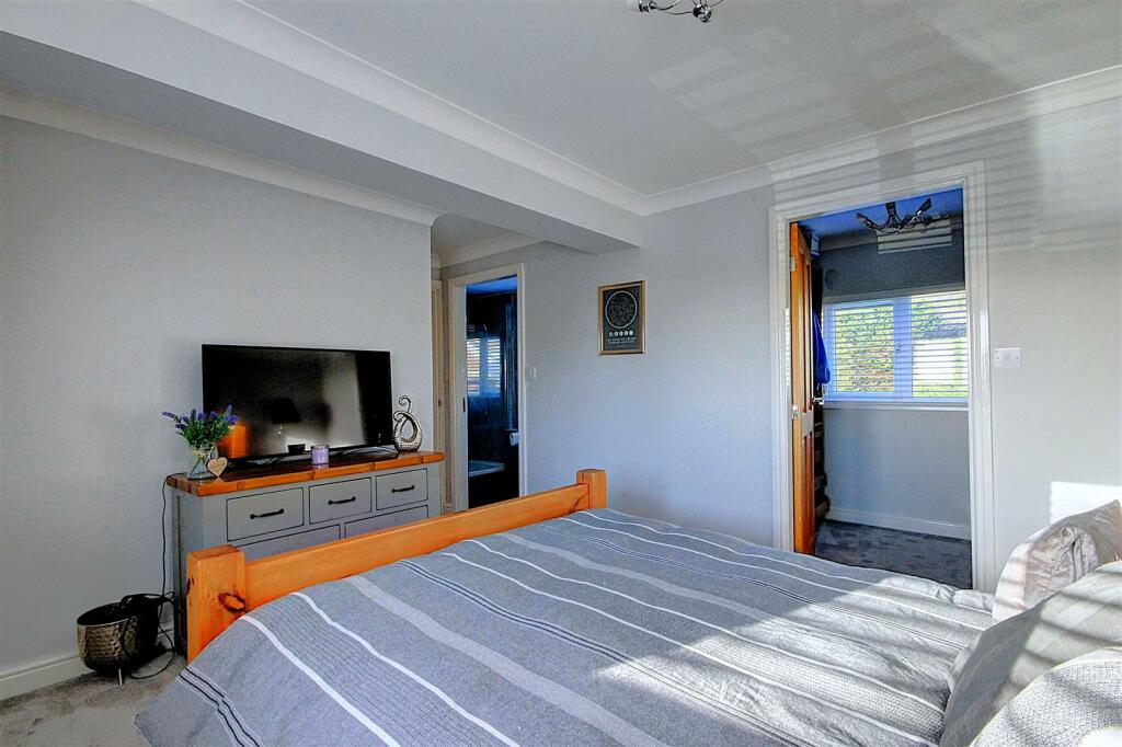 Additional image 10 of Green Howards Road, Richmond