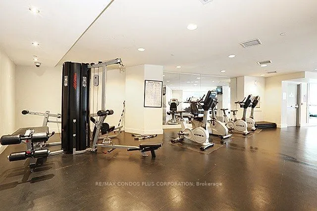 Additional image 33 of 218 Queens Quay Unit 910