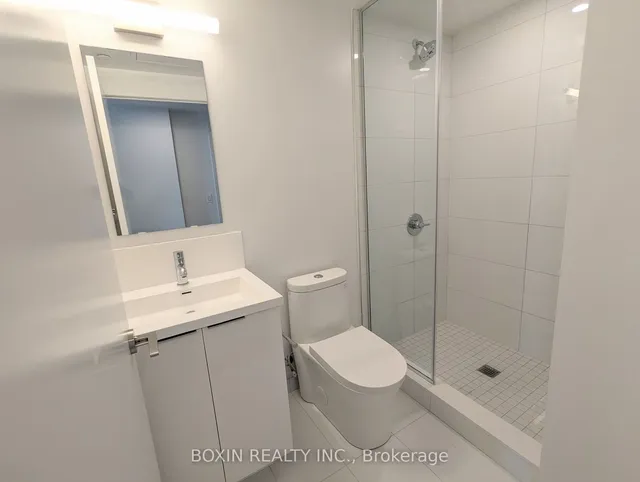 Additional image 8 of 230 Simcoe St Unit 1819