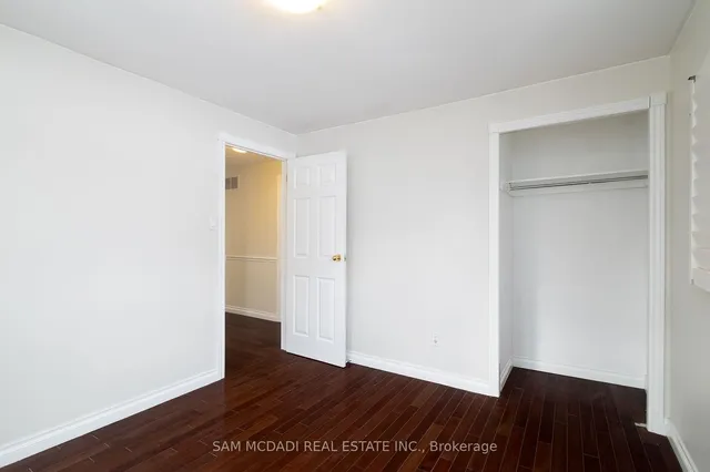 Additional image 29 of 2290 Devon Rd