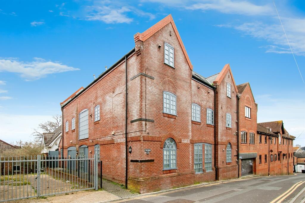 Additional image 15 of Upper Norwich Road, Bournemouth