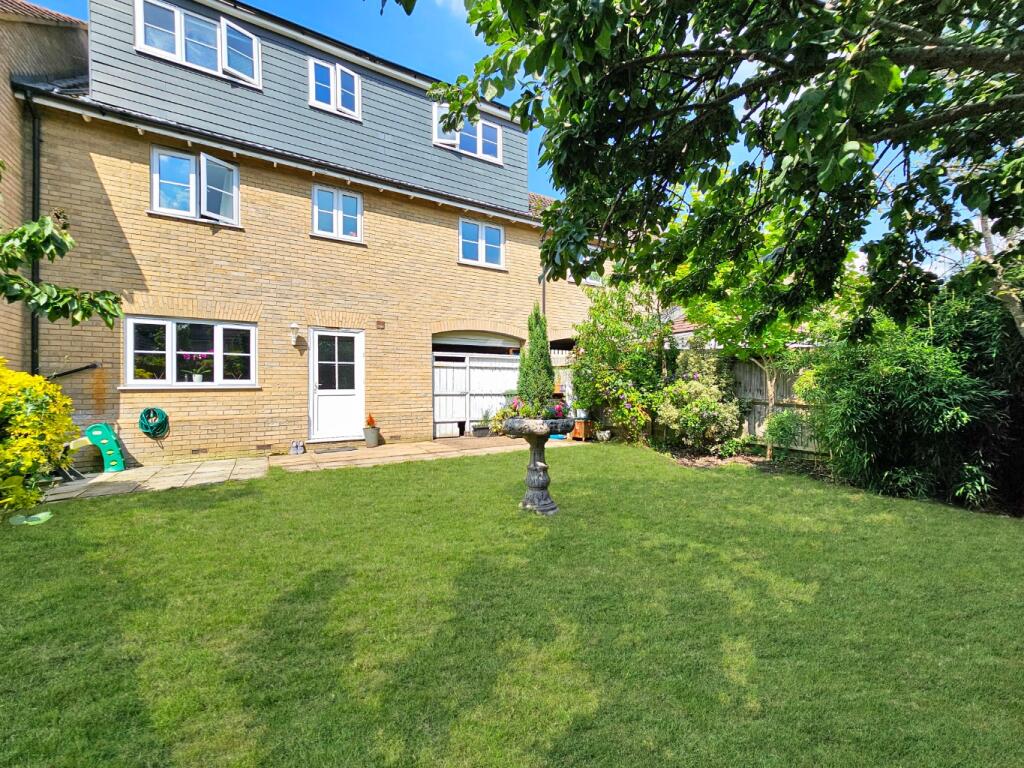 Additional image 2 of Grafton Drive, Highfields Caldecote