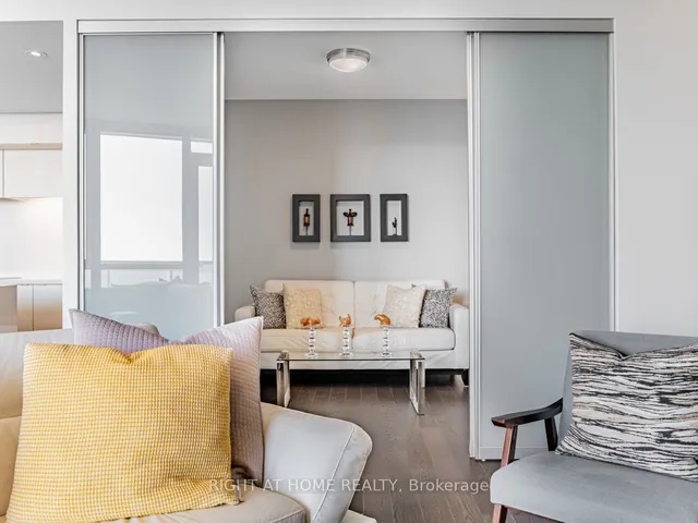 Additional image 31 of 1 Edgewater Dr Unit PH10