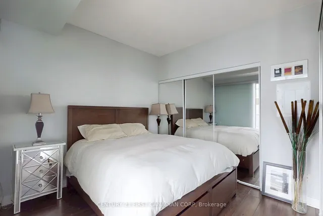 Additional image 25 of 169 Fort York Blvd Unit 519