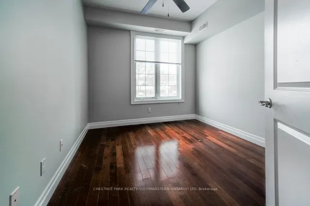 Additional image 11 of 555 King St Unit 202