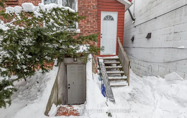 Additional image 32 of 2509 Dundas St