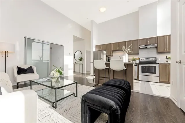 Additional image 22 of 650 Sauve Street St Unit 507