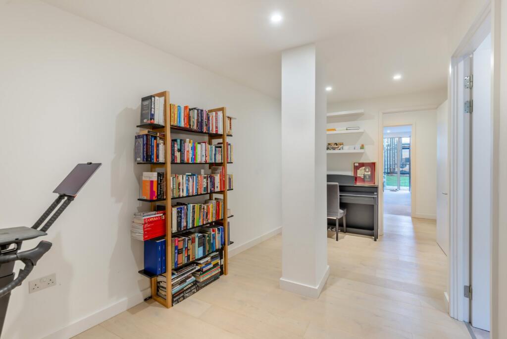 Additional image 19 of Gabriel Square, St. Albans, Hertfordshire