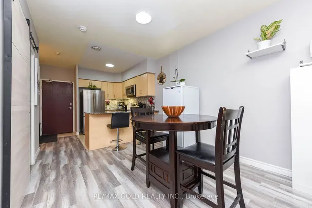 Additional image 16 of 7405 Goreway Dr Unit 112