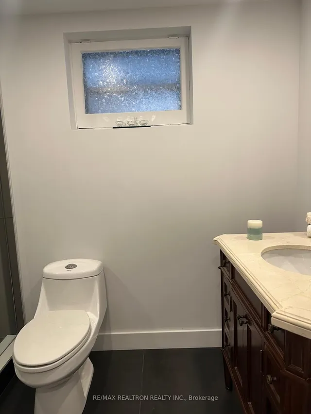 Additional image 33 of 66 Claywood Rd