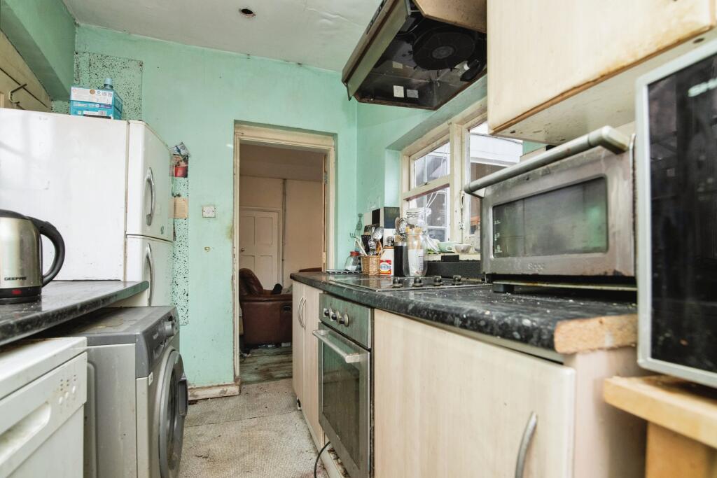 Additional image 9 of Oak Tree Lane, Birmingham, B29