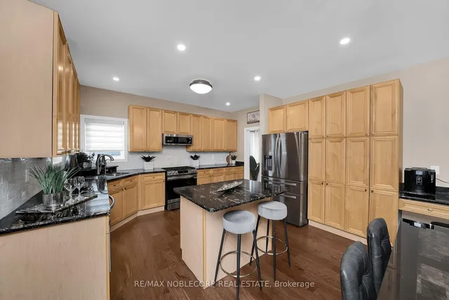 Additional image 18 of 1458 Samuelson Circ