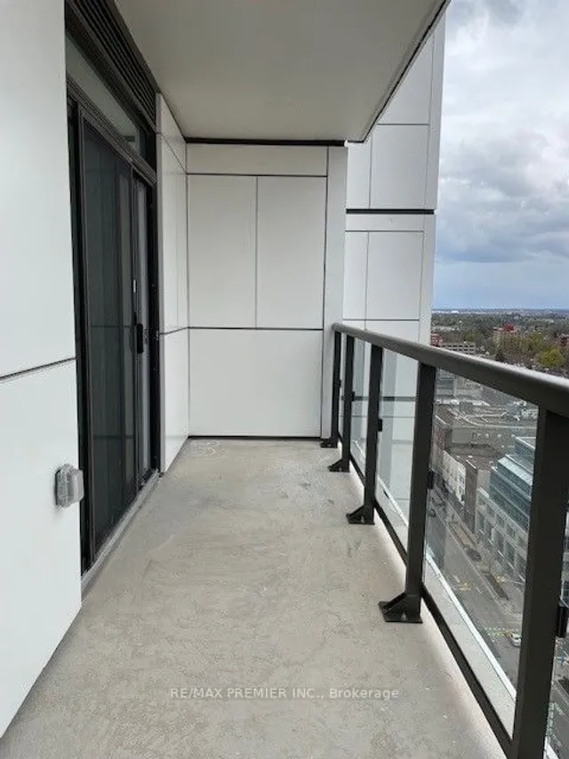 Additional image 5 of 55 Duke St Unit 1709