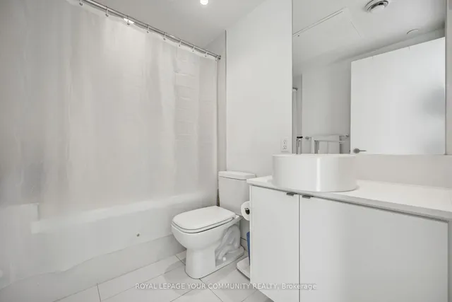 Additional image 15 of 60 Colborne St Unit 2104