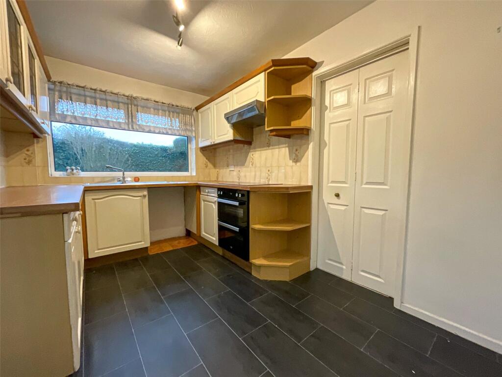 Additional image 9 of Longlands Drive, Tamworth, Staffordshire, B77