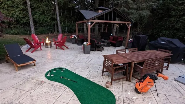 Additional image 44 of 20 Iris Cres