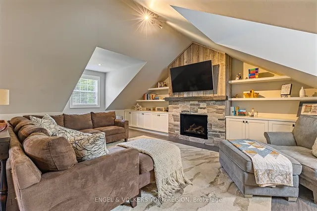 Additional image 29 of 5175 Pineridge Dr