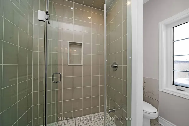 Additional image 32 of 18 Kessler Dr