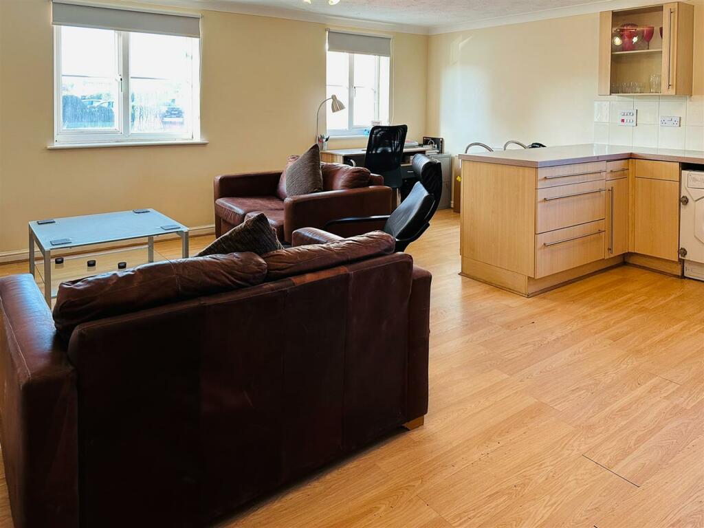 Additional image 4 of 51 Glan Rhymni, Pengam Green, Cardiff