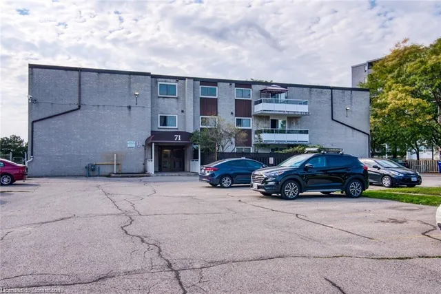 Additional image 31 of 71 Vanier Dr Unit 211