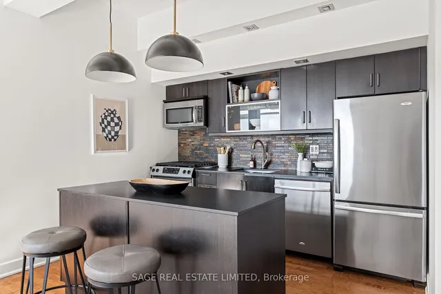 Additional image 6 of 233 Carlaw Ave Unit 601