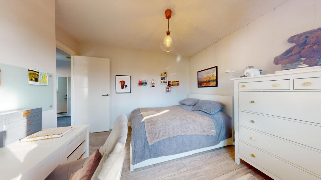Additional image 16 of Llandinam Crescent, Cardiff