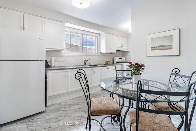 Additional image 12 of 59 Vanguard Dr