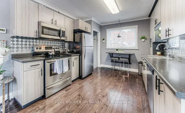 Additional image 13 of 60 Blucher St