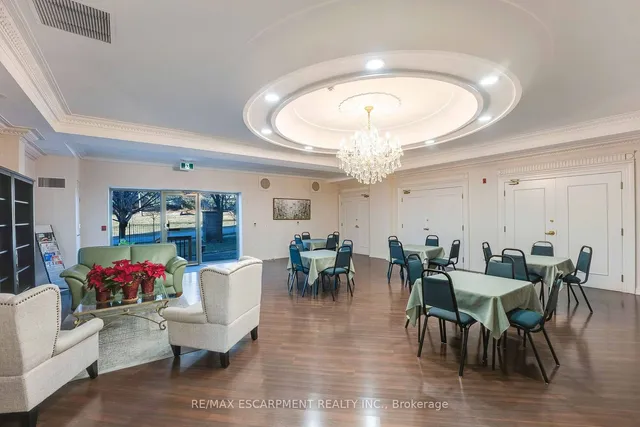 Additional image 8 of 2075 AMHERST HEIGHTS Dr Unit 402