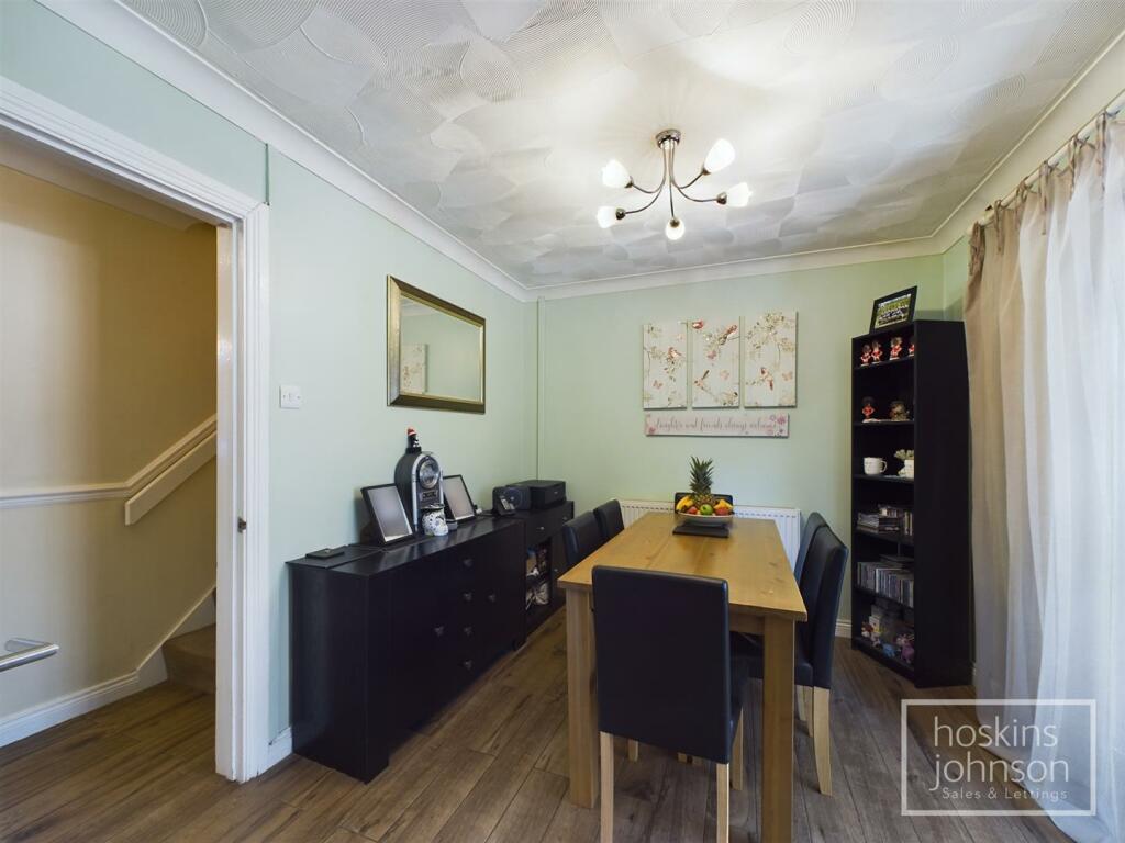 Additional image 8 of Ynys Hir, Coed-Y-Cwm, Pontypridd