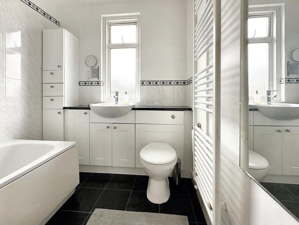 Additional image 16 of Vernon Avenue, Peacehaven, BN10 8RT