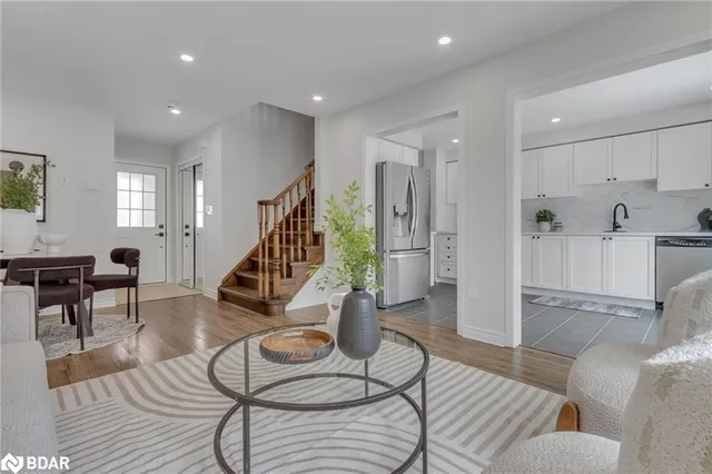 Additional image 11 of 332 Prosser Cir