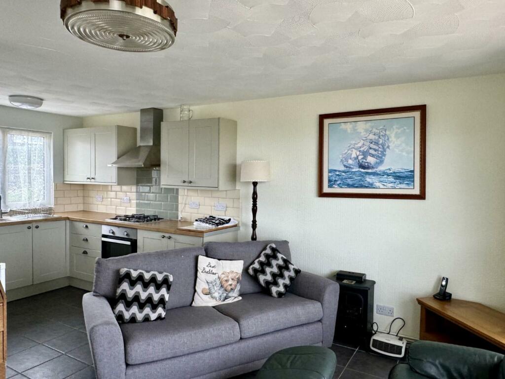 Additional image 5 of Fort Road, Lavernock, Penarth