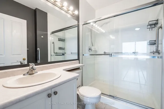 Additional image 16 of 1998 Ironstone Dr Unit 906