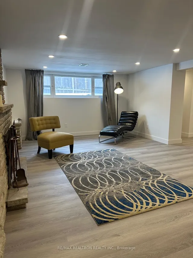 Additional image 27 of 66 Claywood Rd