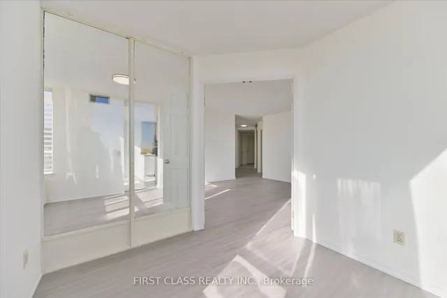 Additional image 13 of 7 Bishop Ave Unit 1805