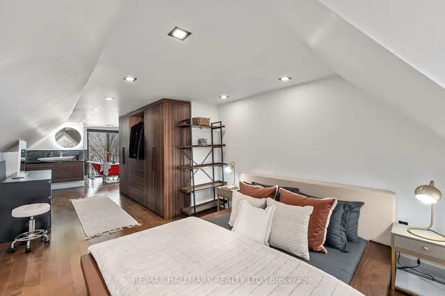 Additional image 17 of 13 Woodfield Rd