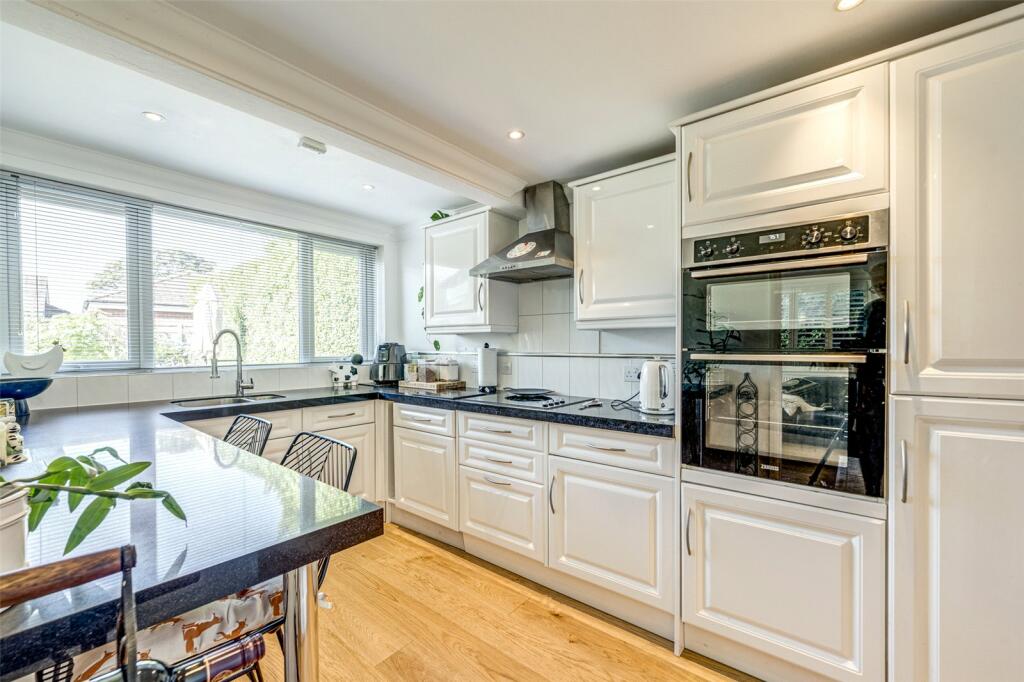 Additional image 33 of Ocean Drive, Ferring, Worthing, West Sussex, BN12