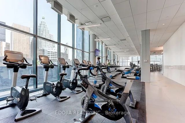 Additional image 24 of 88 harbour St Unit 5910