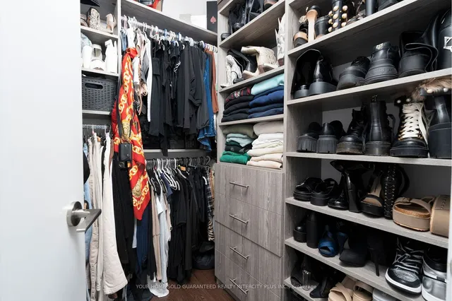 Additional image 18 of 20 Bruyeres Mews Unit 705