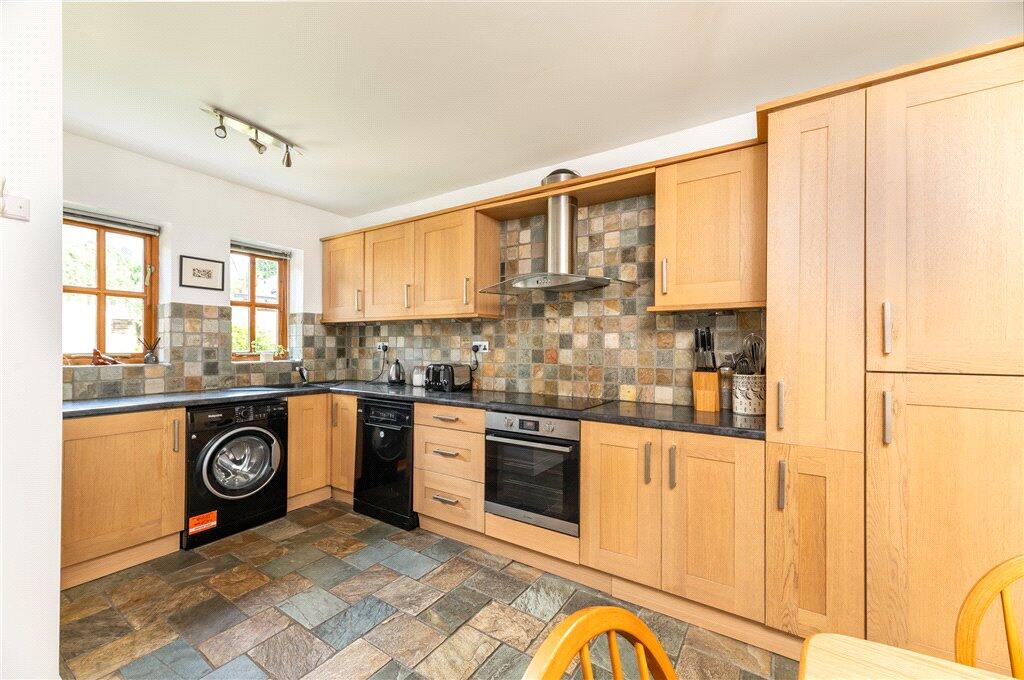 Additional image 7 of Valley Court, Drighlington, West Yorkshire, BD11