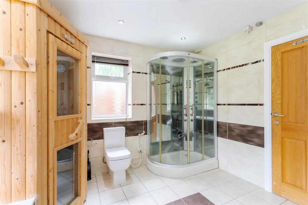 Additional image 24 of Antringham Gardens, Birmingham, B15