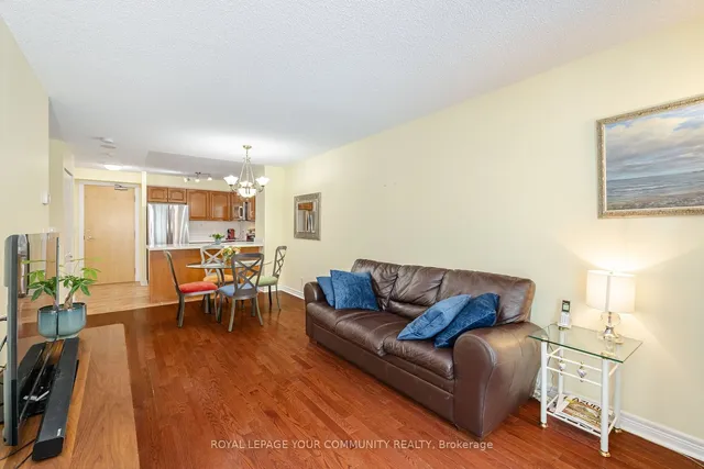 Additional image 5 of 212 Eglinton Ave Unit 506