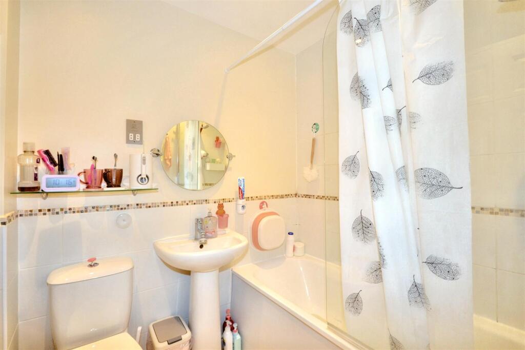 Additional image 9 of Puddingstone Drive, St. Albans