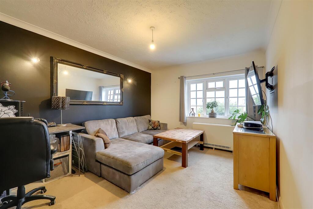 Additional image 10 of Applesham Court, South Street, Lancing