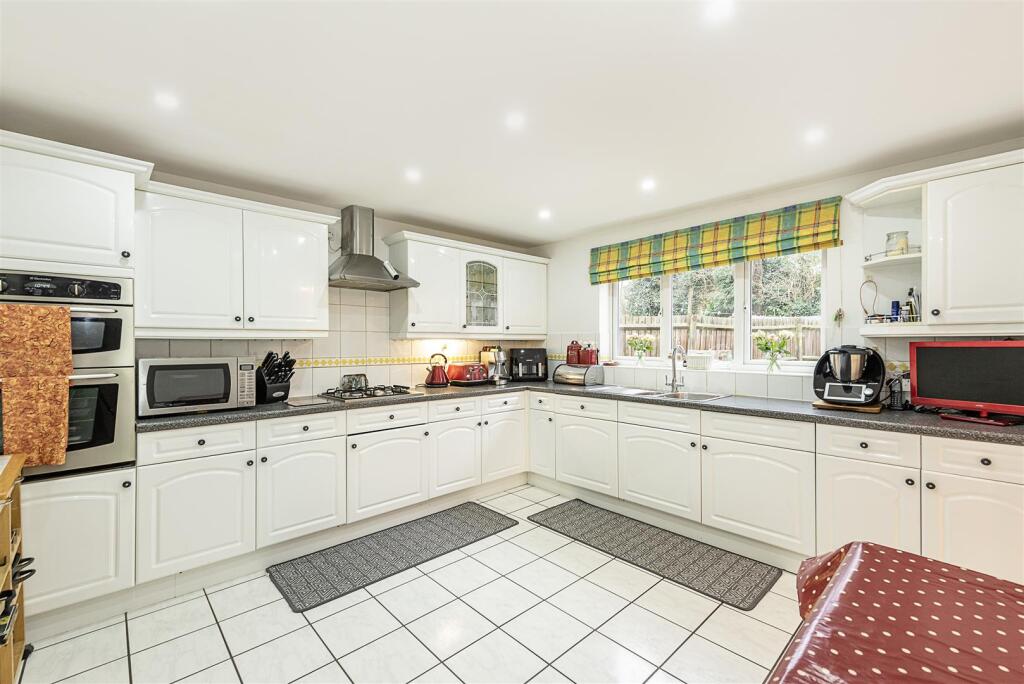 Additional image 13 of Marconi Way, St. Albans