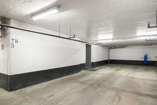 Additional image 33 of 385 Brunswick Ave Unit Th3