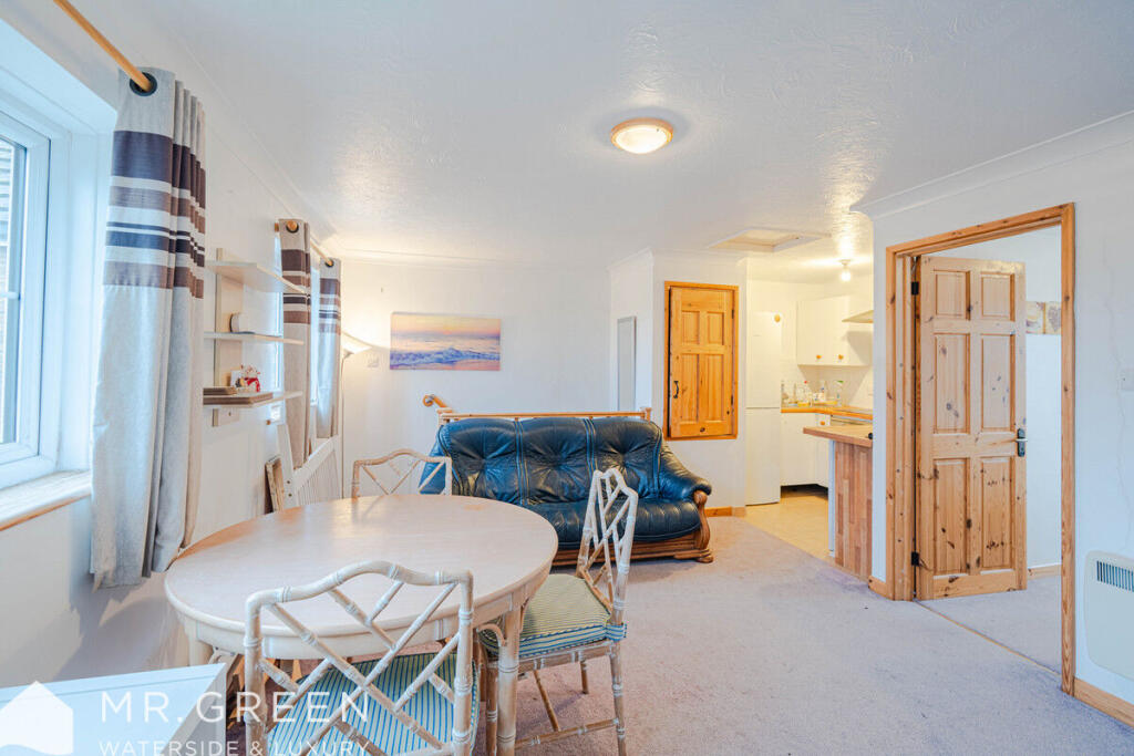 Additional image 6 of Kittiwake Close, Southbourne, Bournemouth, Dorset, BH6 5BA