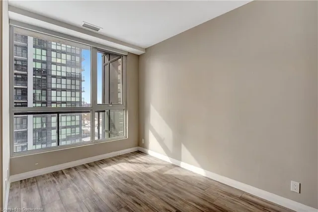 Additional image 29 of 104 Garment St Unit 906