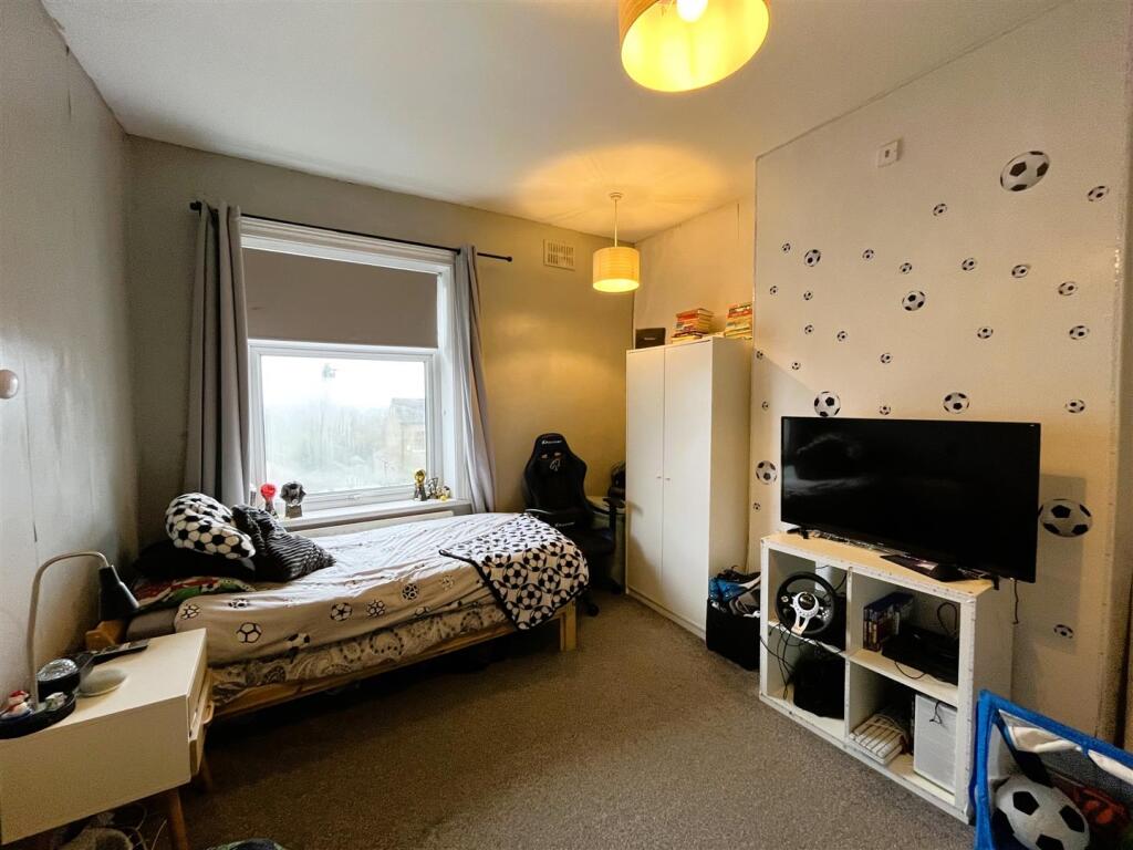 Additional image 9 of Mayfield View, Wyke, Bradford